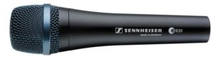 Sennheiser e935